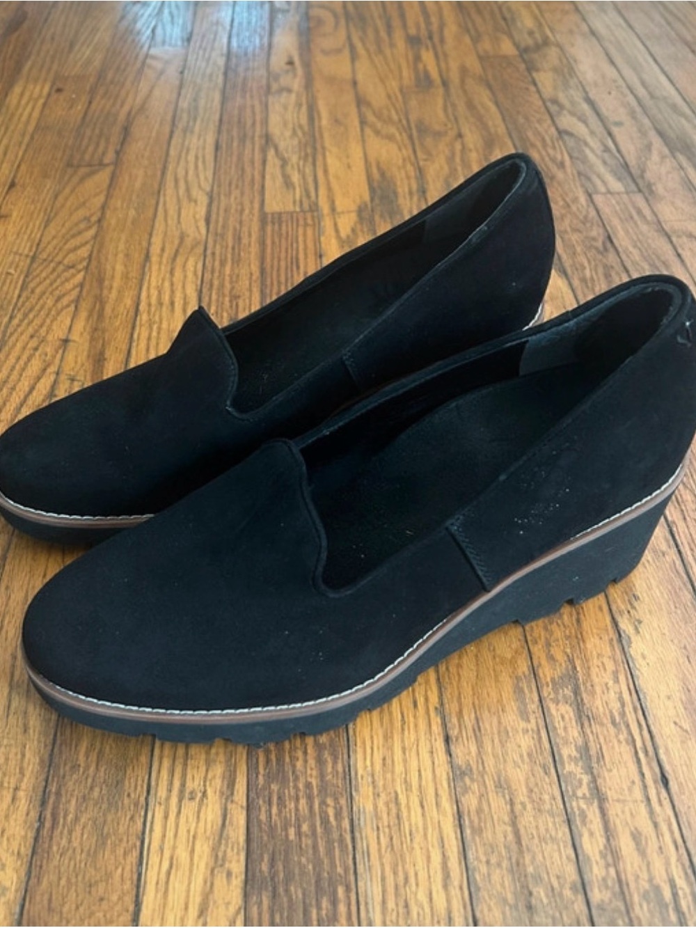 Vionic Black Suede Wedge Loafers for Women